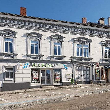 Allram "Topsleep" 24 Hours Checkin Waidhofen an der Thaya Esterno foto